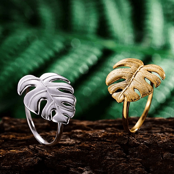 Monstera Leaf Ring PWB247