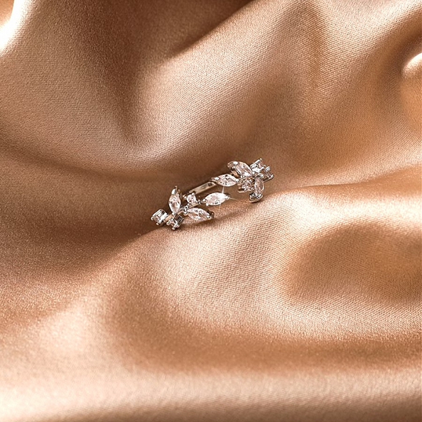 Crystal Vine Ring PWB548