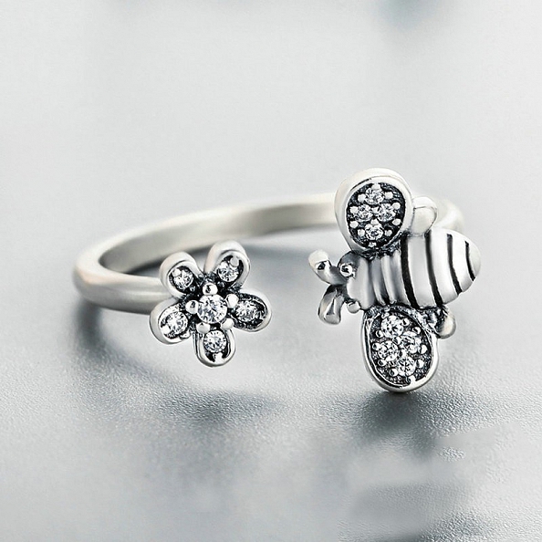 925 Sterling Silver Bee & Flower Ring PWB564