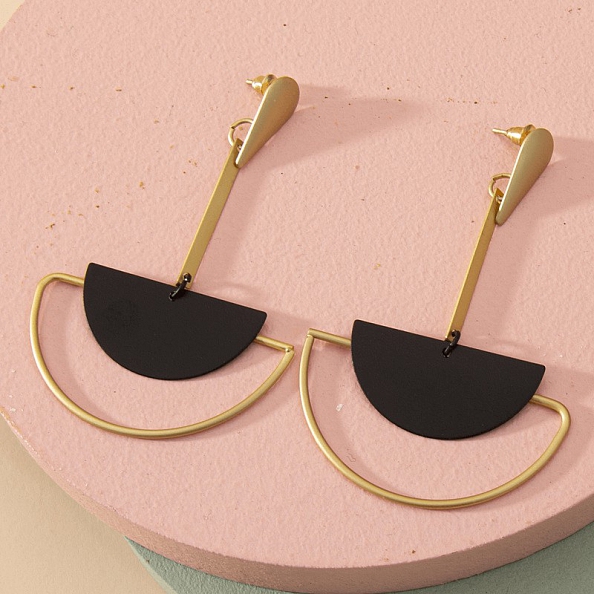 Vintage long black and gold eardrop PWB132