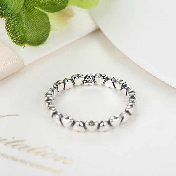 925 Sterling Silver Endless Love Heart Stacking Ring PWB256