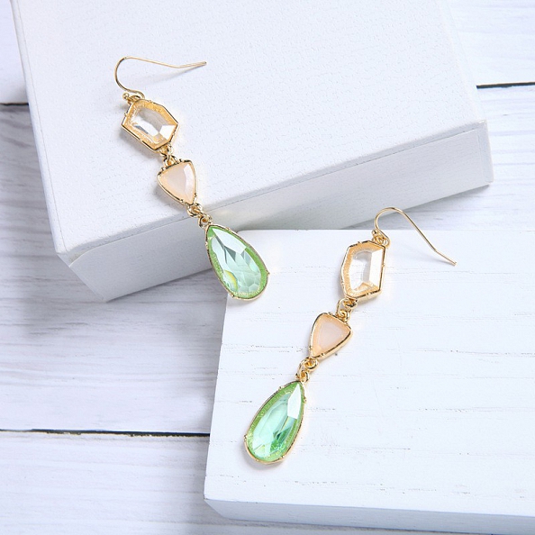 Simple Glass Crystal Drop-shaped Geometric Earrings PWB031