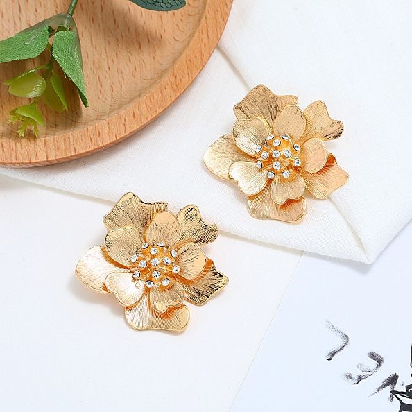 Gold Peony Stud Earrings PWB278