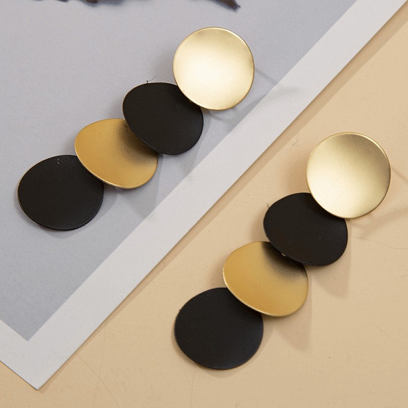 Retro black and gold eardrop PWB131