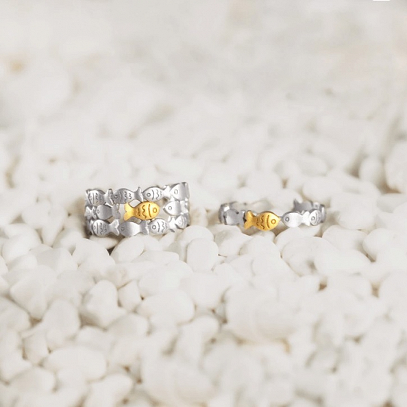 BE YOU, THE WORLD WILL ADJUST FISH RING PWB414