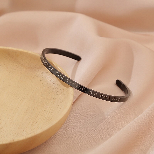 SHE BELIEVED SHE COULD SO SHE DID Inspirational Bangle PWB394