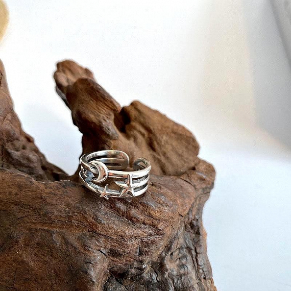 Midnight Escape Ring PWB505