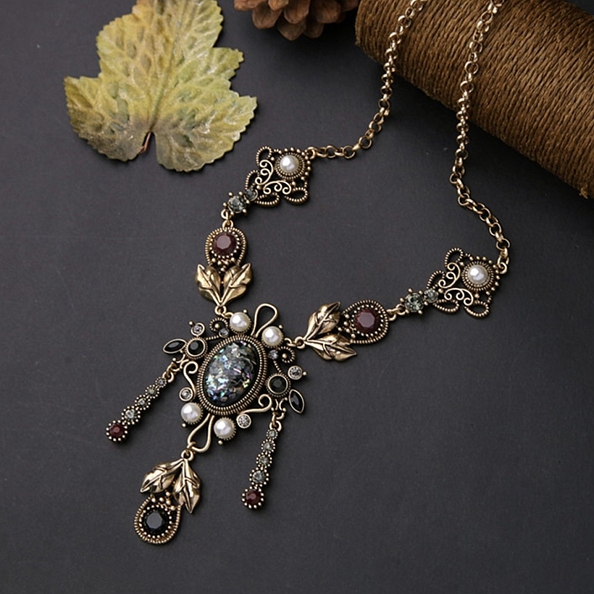 Vintage Statement Necklace PWB497