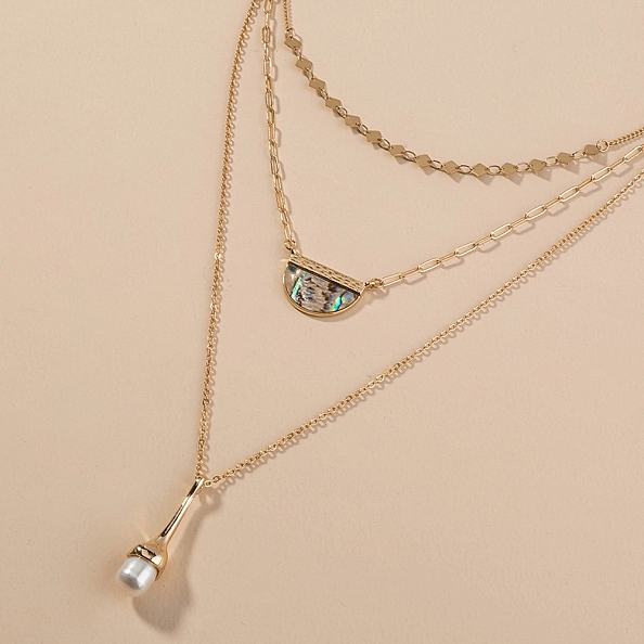 Multi-Layer Abalone Shell Pendant Necklace PW935