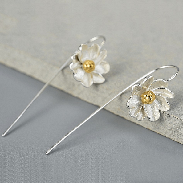 Natural Beautiful Jasmine Dangle Earrings PWB452