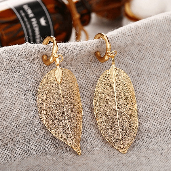 Hollow leaf eardrop PWB071