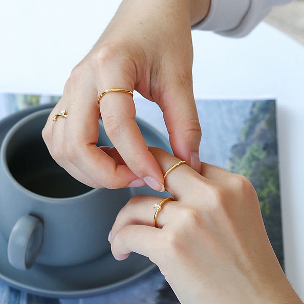 Minimalist Square Ring PWB343