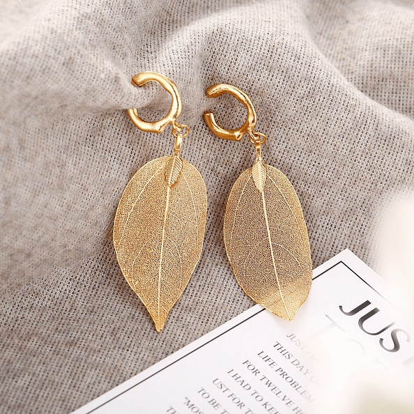 Hollow leaf eardrop PWB071