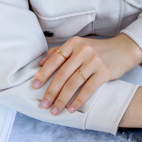 Minimalist Square Ring PWB343