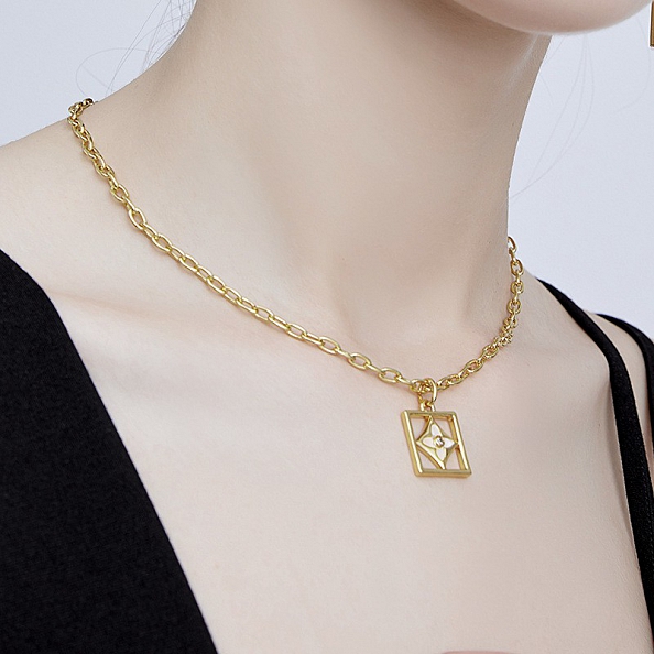 Clover gold plated retro necklace and earrings PWB104