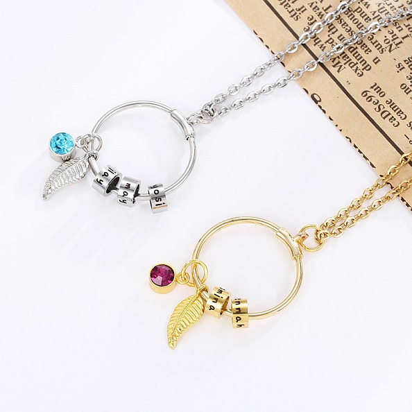 Linda Circle Pendant Necklace in Sterling Silver  PW830