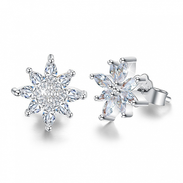 Dainty Snowflake Stud Earrings PWB451