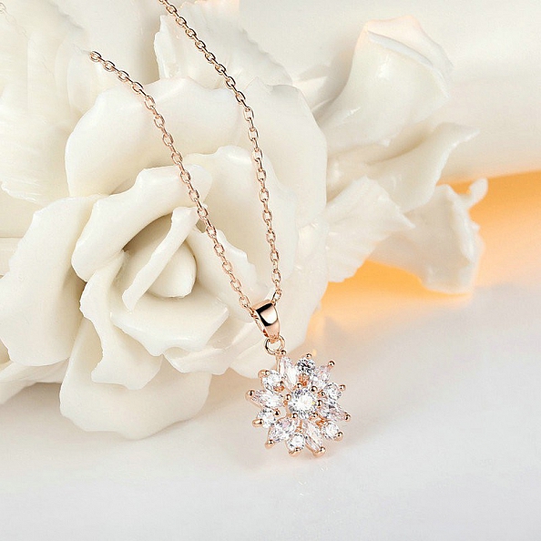 Sparkly Snowflake Pendant Necklace PWB335