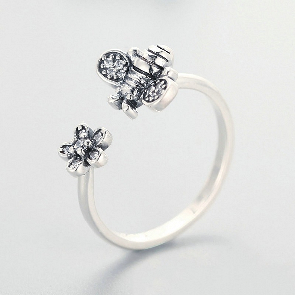 925 Sterling Silver Bee & Flower Ring PWB564