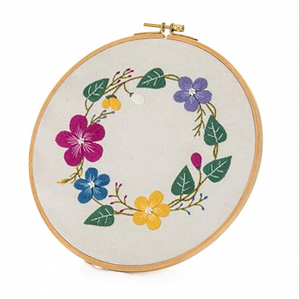 Floral Wreath-Embroidery Kit(25x25cm) PW673