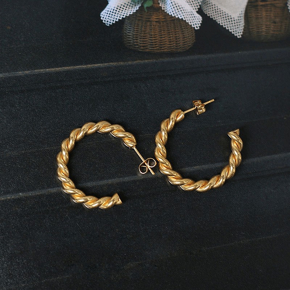 Stackable Multi Color Rainbow Rings PW993