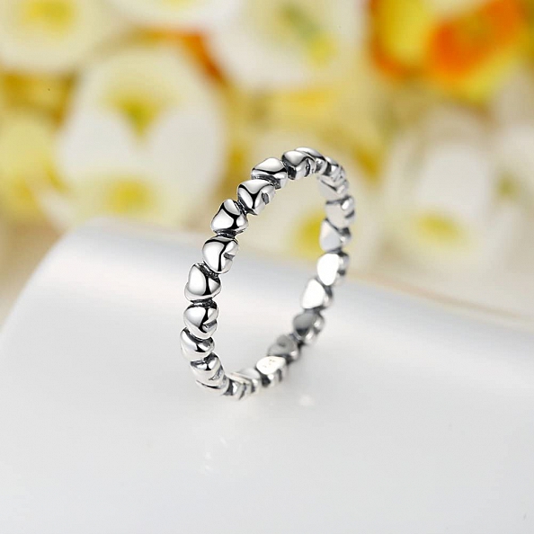 925 Sterling Silver Endless Love Heart Stacking Ring PWB256