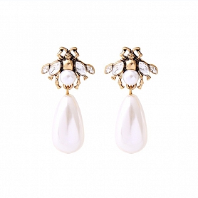 Pearl and Bee Earrings PWB308