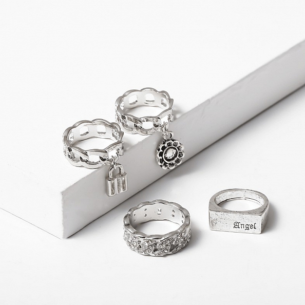 Simple Lock Flower Ring Set PW925
