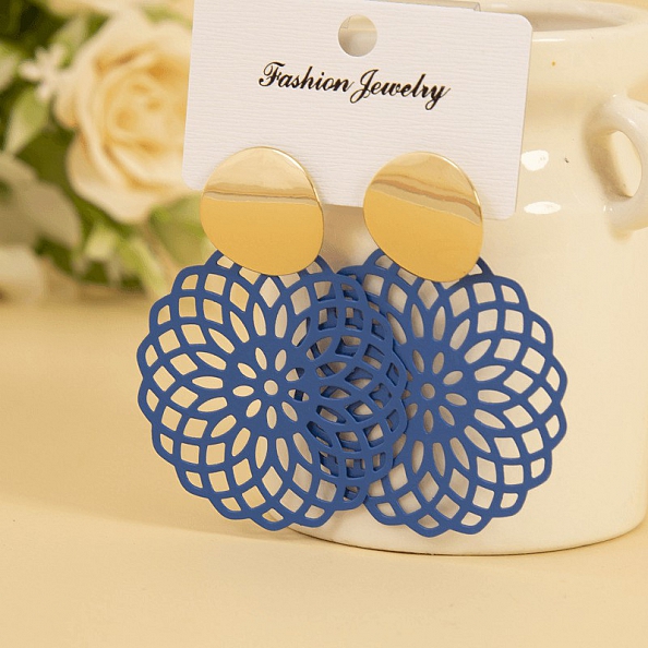 Hollowed-out earrings PWB130