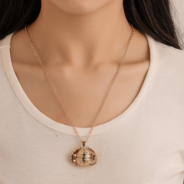Expanding Photo Necklace Locket Ball PW869
