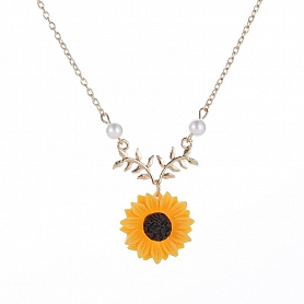 Simple Sunflower & Pearl Necklace PWB498
